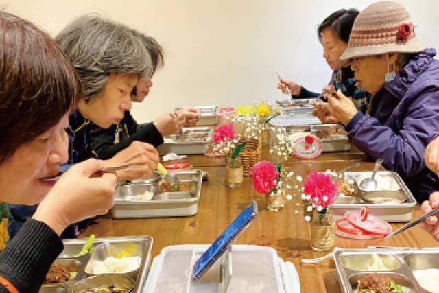 到咖手，媒體報導 | 【腳踏食地：板橋站】「到咖手」讓長輩活得像自己